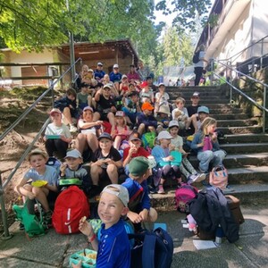 Theaterfahrt zur Luisenburg: Pumuckl begeistert Groß und Klein
