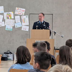 Landgraf-Ulrich-Schule Pfreimd erhält Titel „Schule ohne Rassismus – Schule mit Courage“