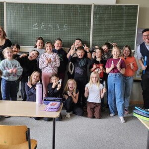 Besuch des Schulzahnarztes (GS Trausnitz)