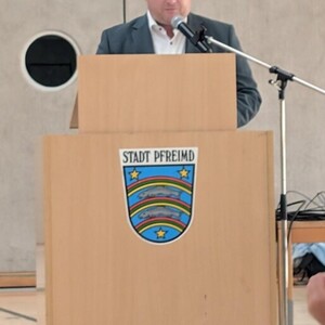 Landgraf-Ulrich-Schule Pfreimd erhält Titel „Schule ohne Rassismus – Schule mit Courage“